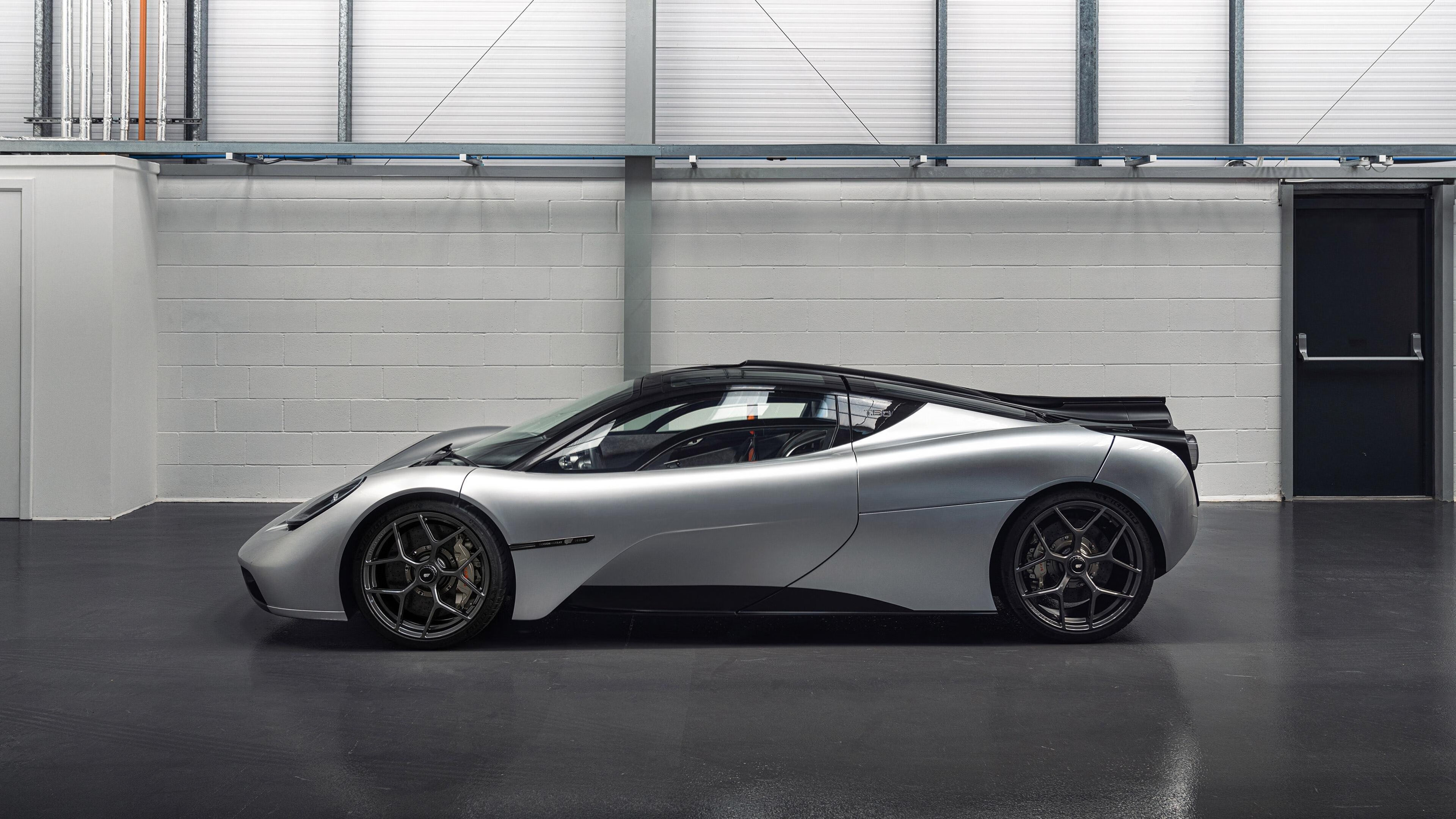 意甲场场精彩:风格多样,翻腾不断,意甲的比赛